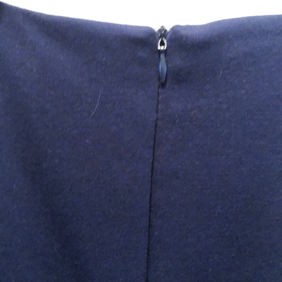 NWT- Navy Blue knit dress. Size 8. - Picture 4 of 5